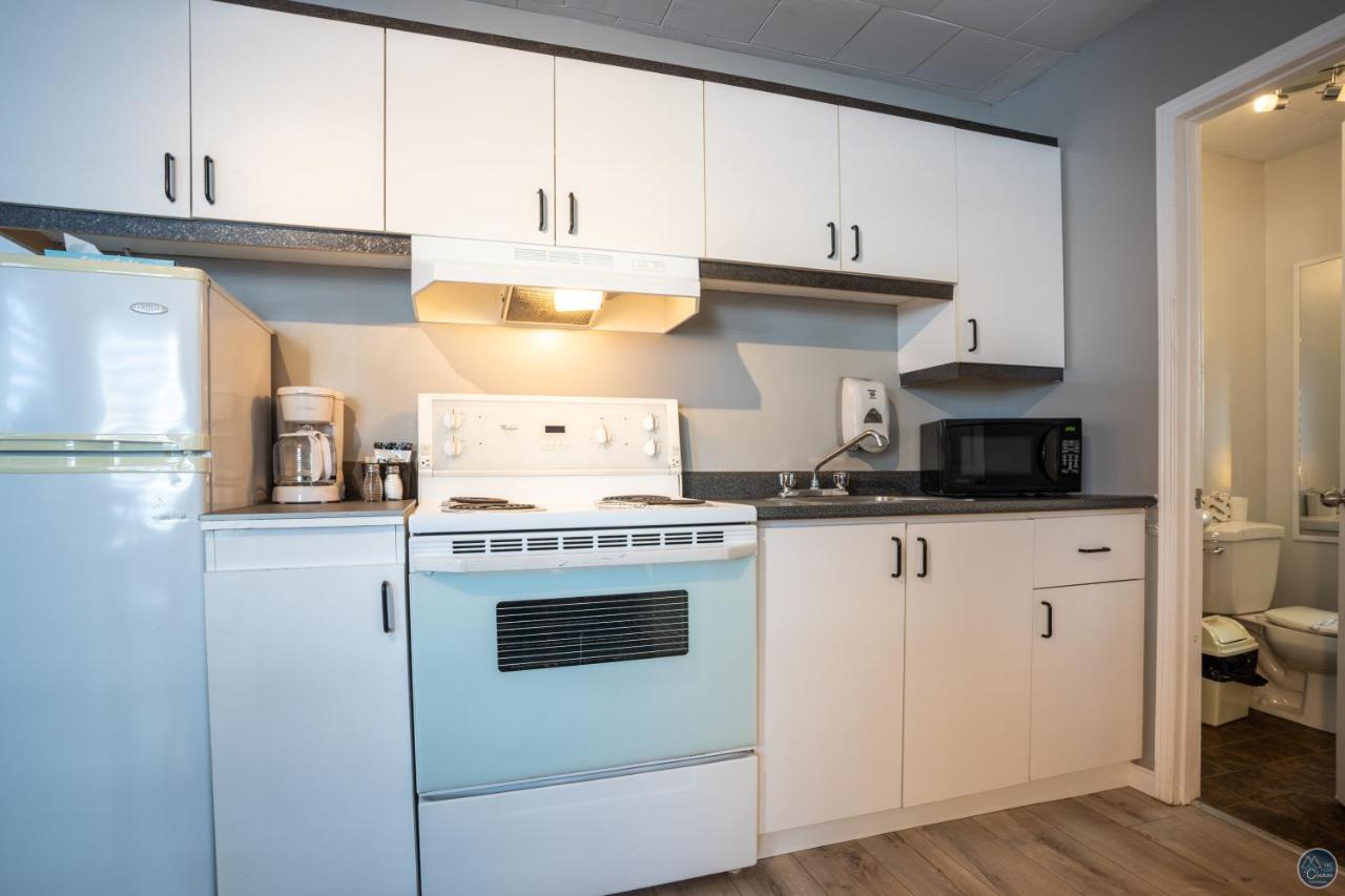 Auberge Eva Lac-Bouchette Экстерьер фото